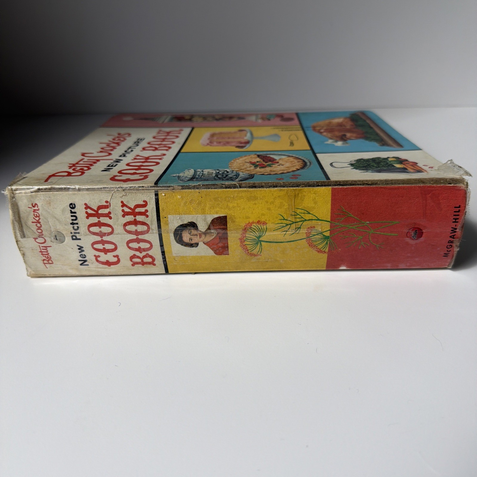 Betty Crocker’s New Picture Cook Book Ring Binder 1961 1st Edition 6th Printing