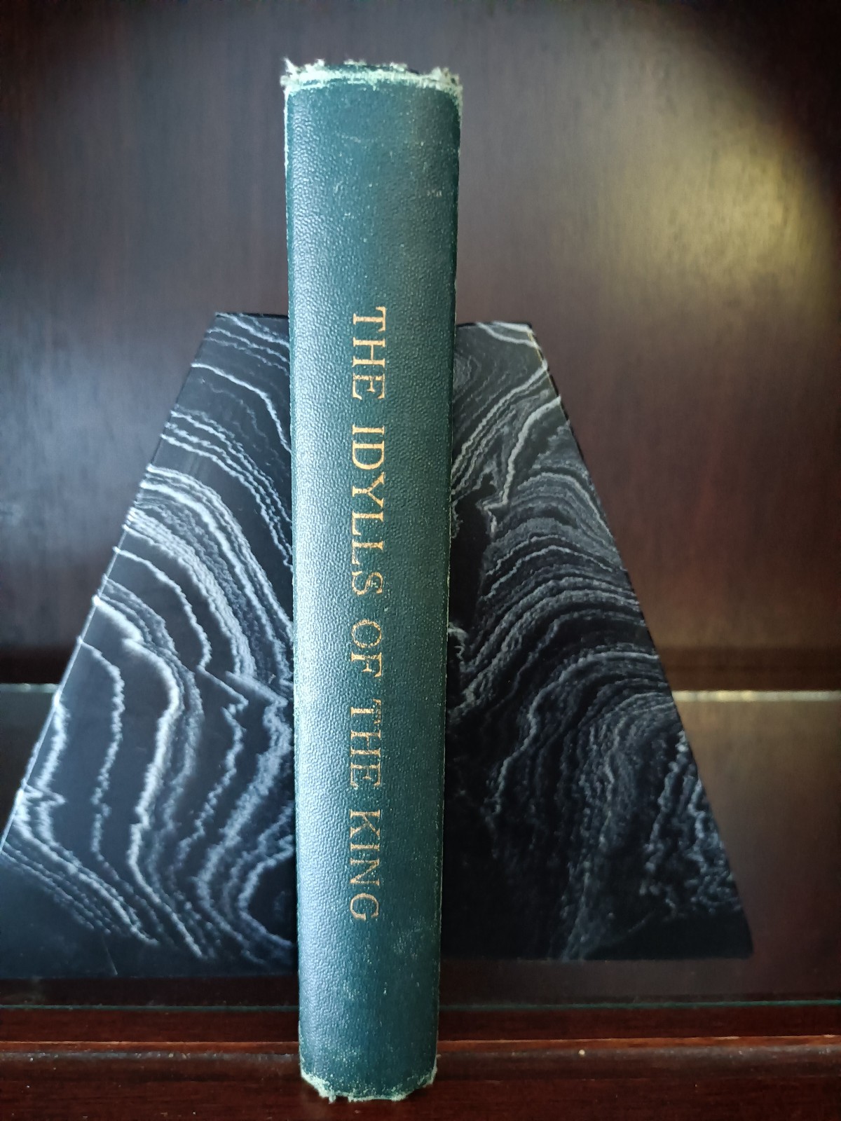 ANTQ_Tennyson’s Idylls of the King_William J Rolfe_1896_Very Good