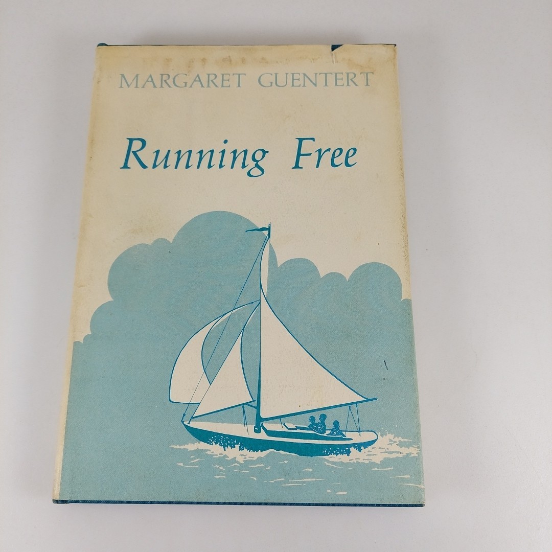 Running Free By Margaret Guentert 1975 Golden Quill Press Signed HCDJ Poetry