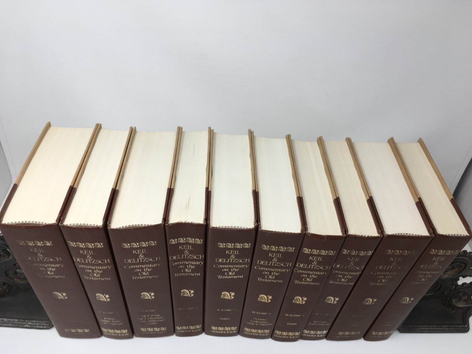 Commentary on the Old Testament by Keil & Delitzsch Set in Ten Volumes – 1989