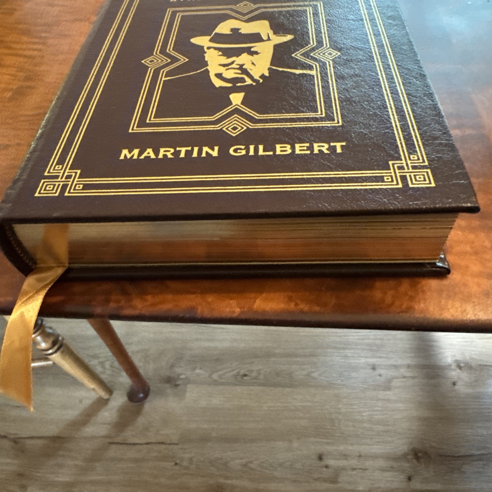 Churchill: A Photographic Portrait — Easton Press (1988) Leather?Bound Not Read