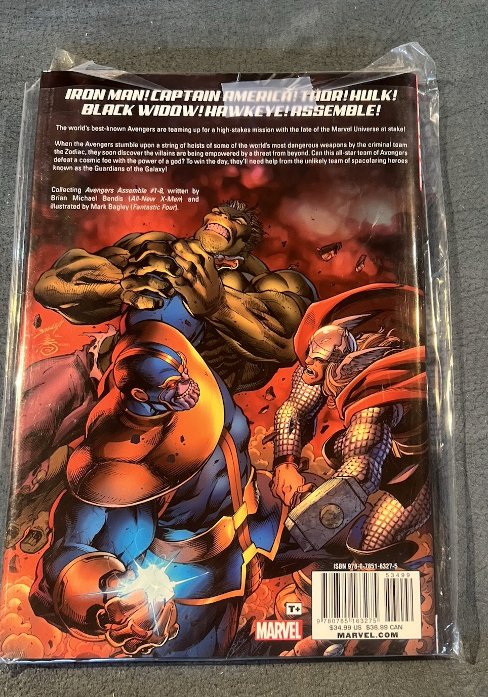 Avengers Assemble HC Marvel Comics NM