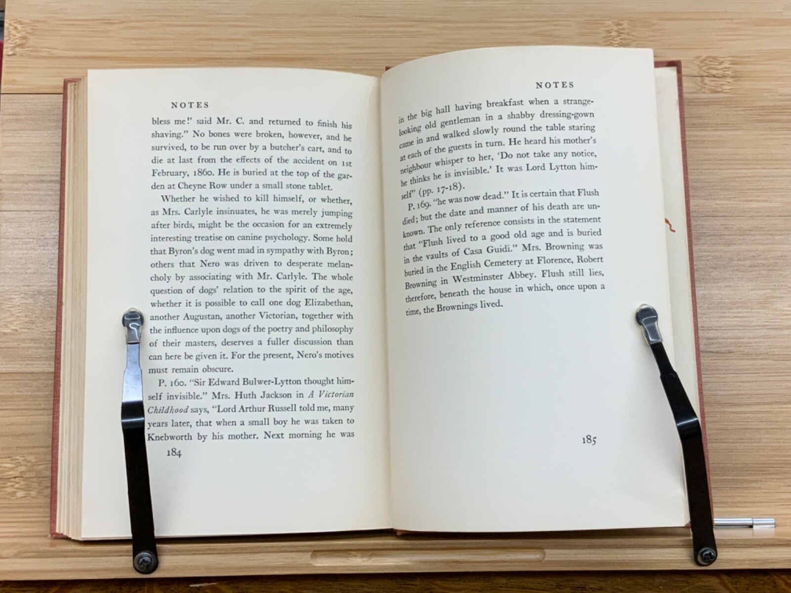 1933 Flush: A Biography by Virginia Woolf, Stated First Edition – Plates
