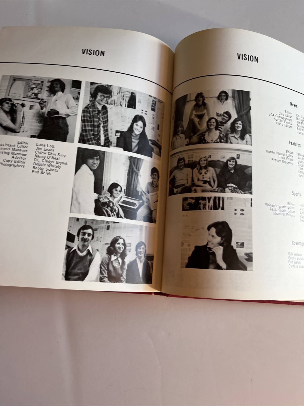 Vintage Belmont College of Nashville, TN Yearbook „1975 Tower“ (Y6)