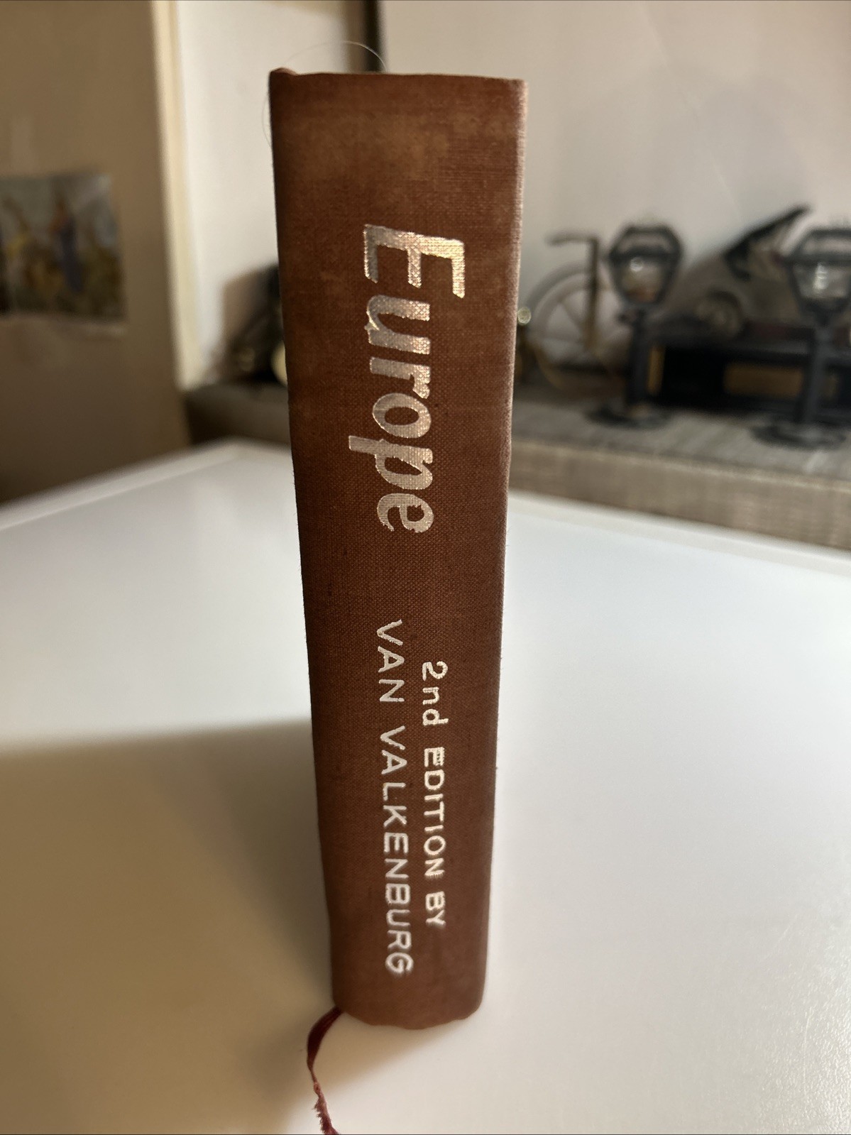 1952 Book ? Europe Geography Climate Economy Valkenburg h2915