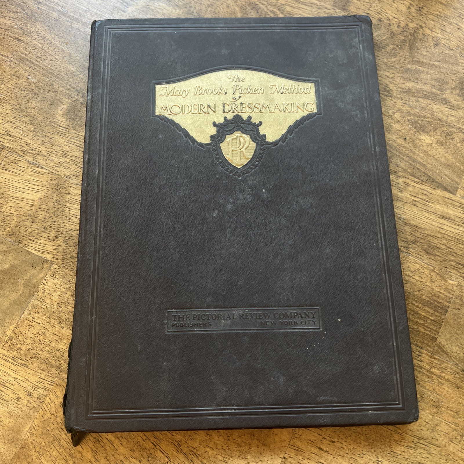 Mary Brooks Picken: Method of Modern Dressmaking Vintage Book (1925)