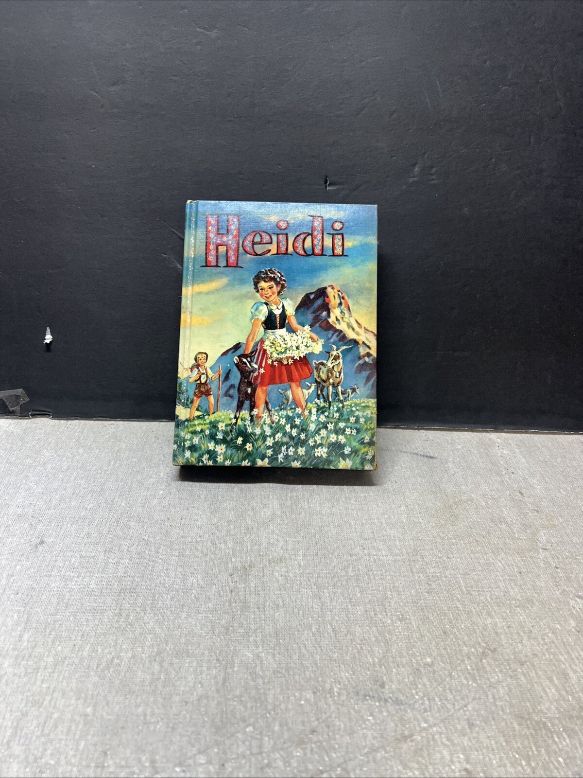 Heidi Book by Johanna Spyri Illustrated by Janet Smalley Vintage Hardcover 1955