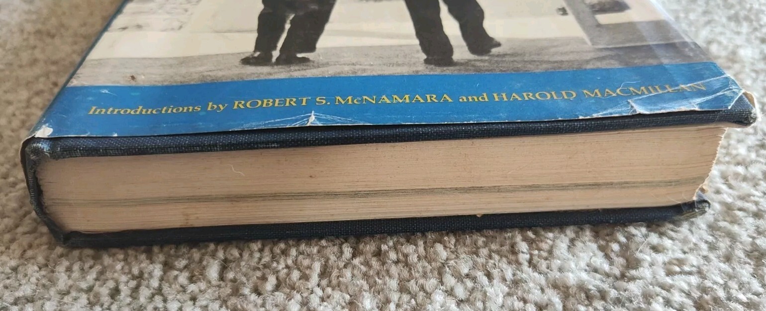 THIRTEEN DAYS Memoir of the Cuban Missile Crisis Robert F Kennedy FIRST EDITION