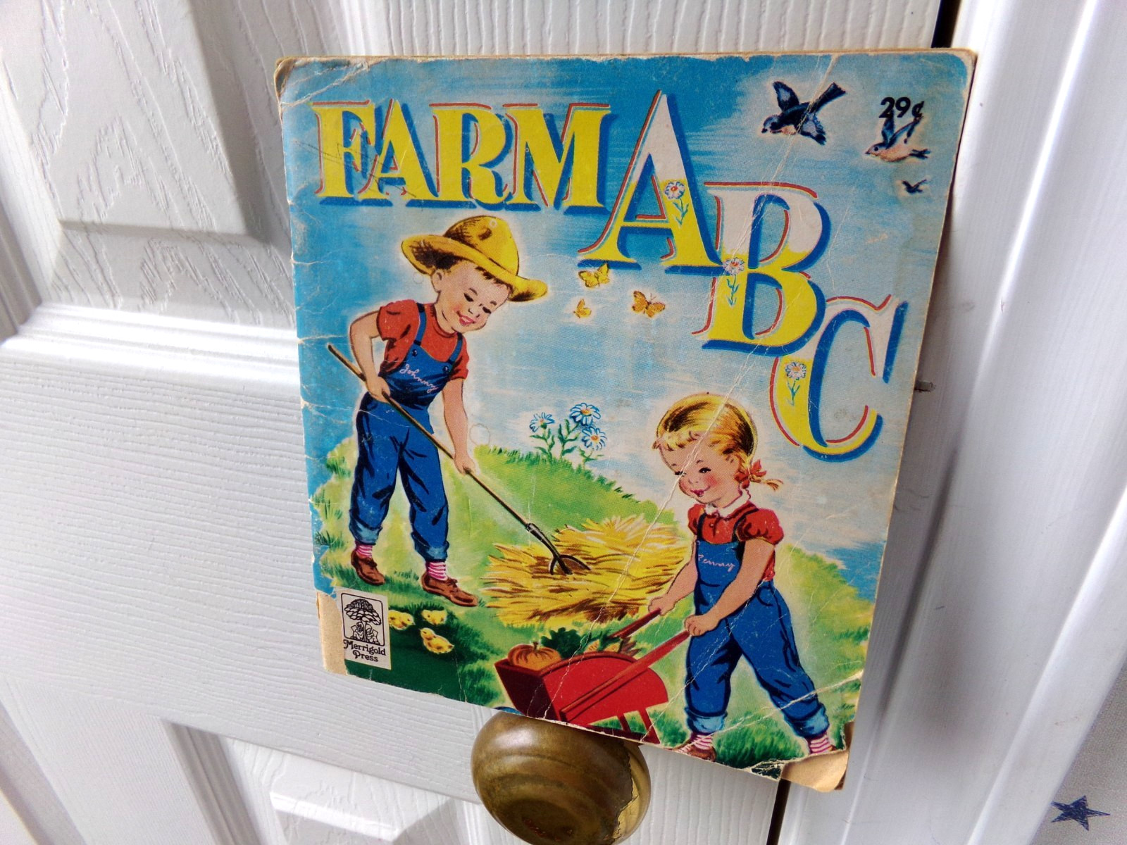 Vintage Farm ABC Alphabet Animals Kids Childrens Classic Color Picture Book 1954