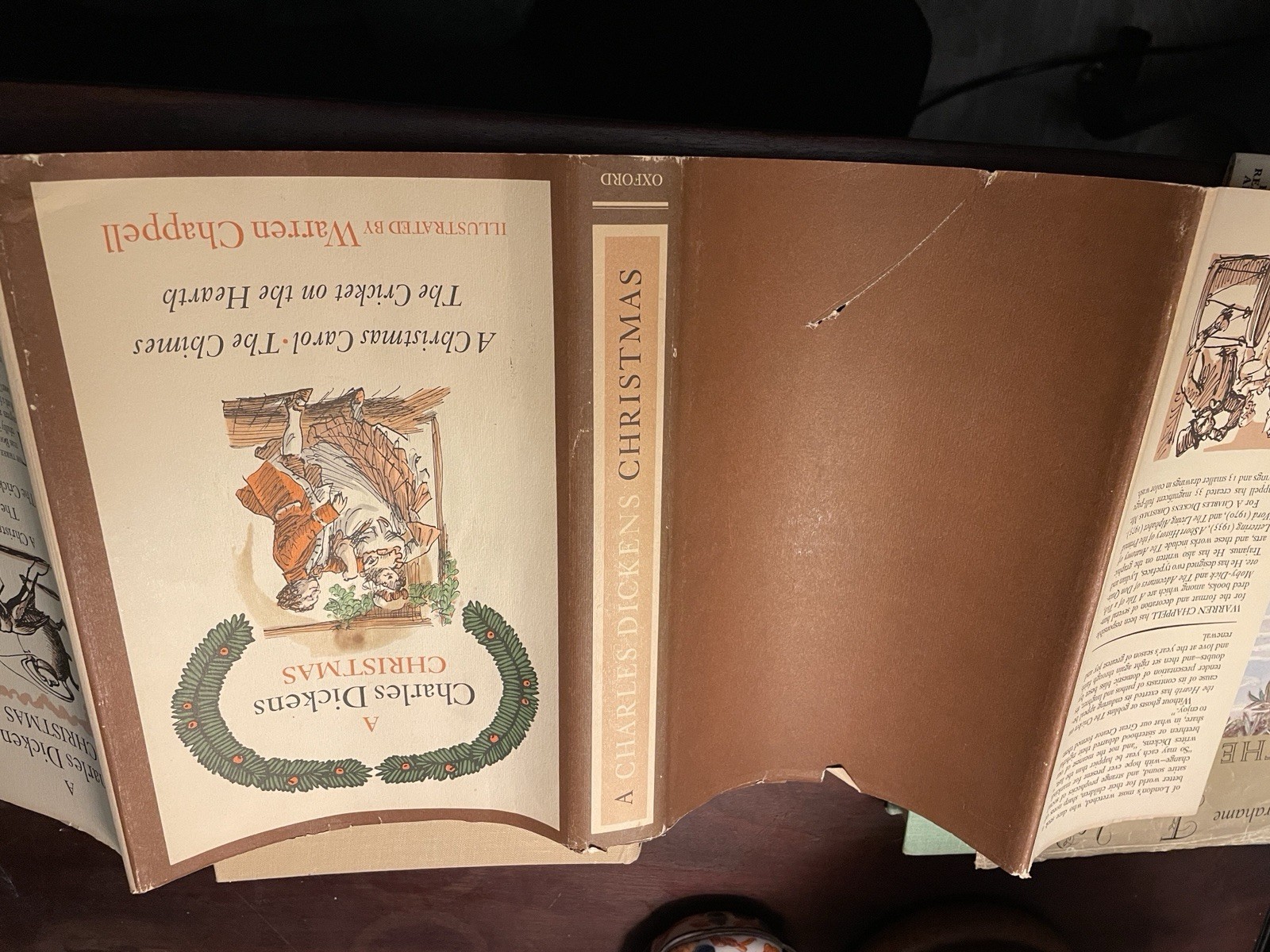 A Charles Dickens Christmas Illustrated by Warren Chappell 1976 Hardcover w/DJ