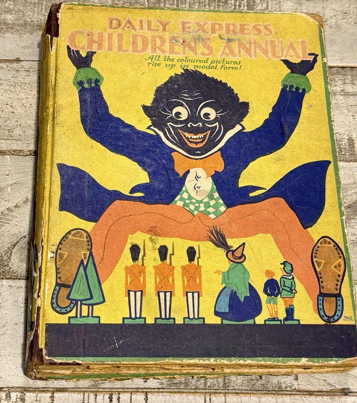 Daily Express Children’s Annual No. 5 1932 Pop Ups Thick Pages Great Graphics