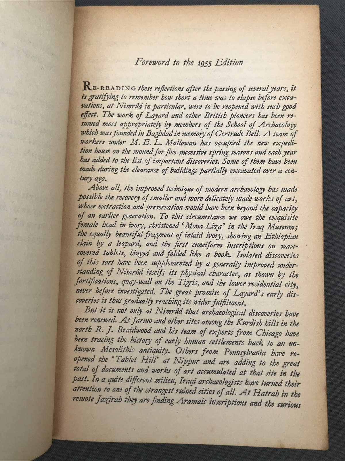 FOUNDATIONS IN DUST – SETON LLOYD- PELICAN #A336 – 1955 1ST THUS