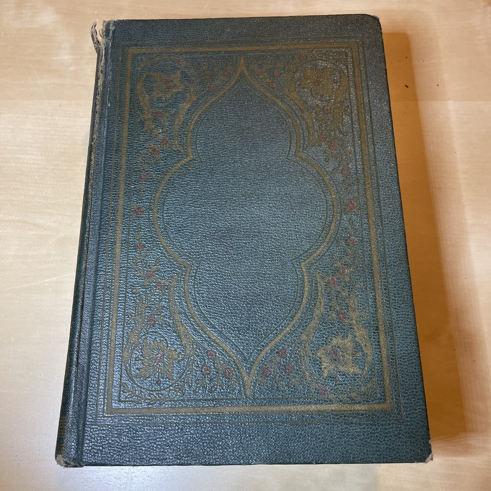 The Complete Works of William Shakespeare with Themes of the Plays (1937)