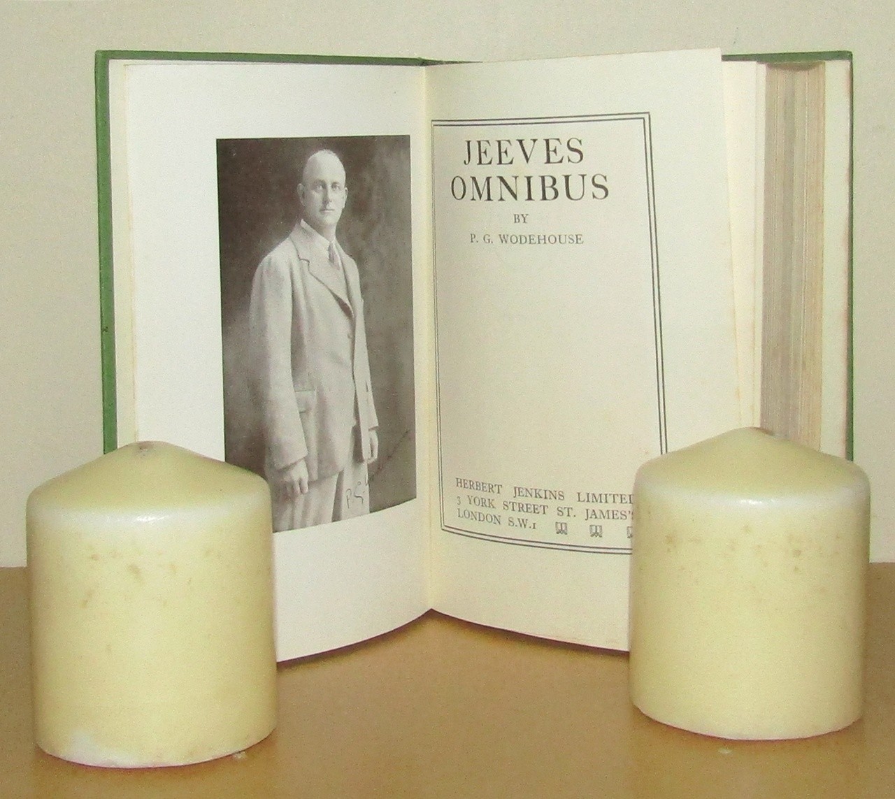 P G Wodehouse – Jeeves Omnibus – 1st/1st (1931 Herbert Jenkins First Edition)