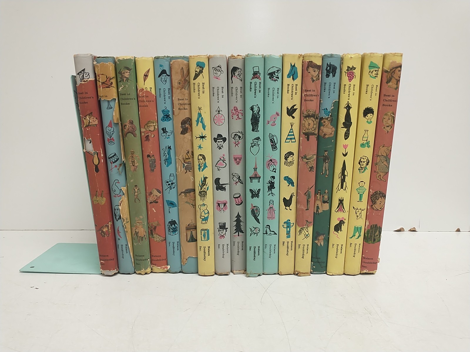 Best In Children’s Books Vintage Set of 17 Hardcover 1950s Fairytales Nelson