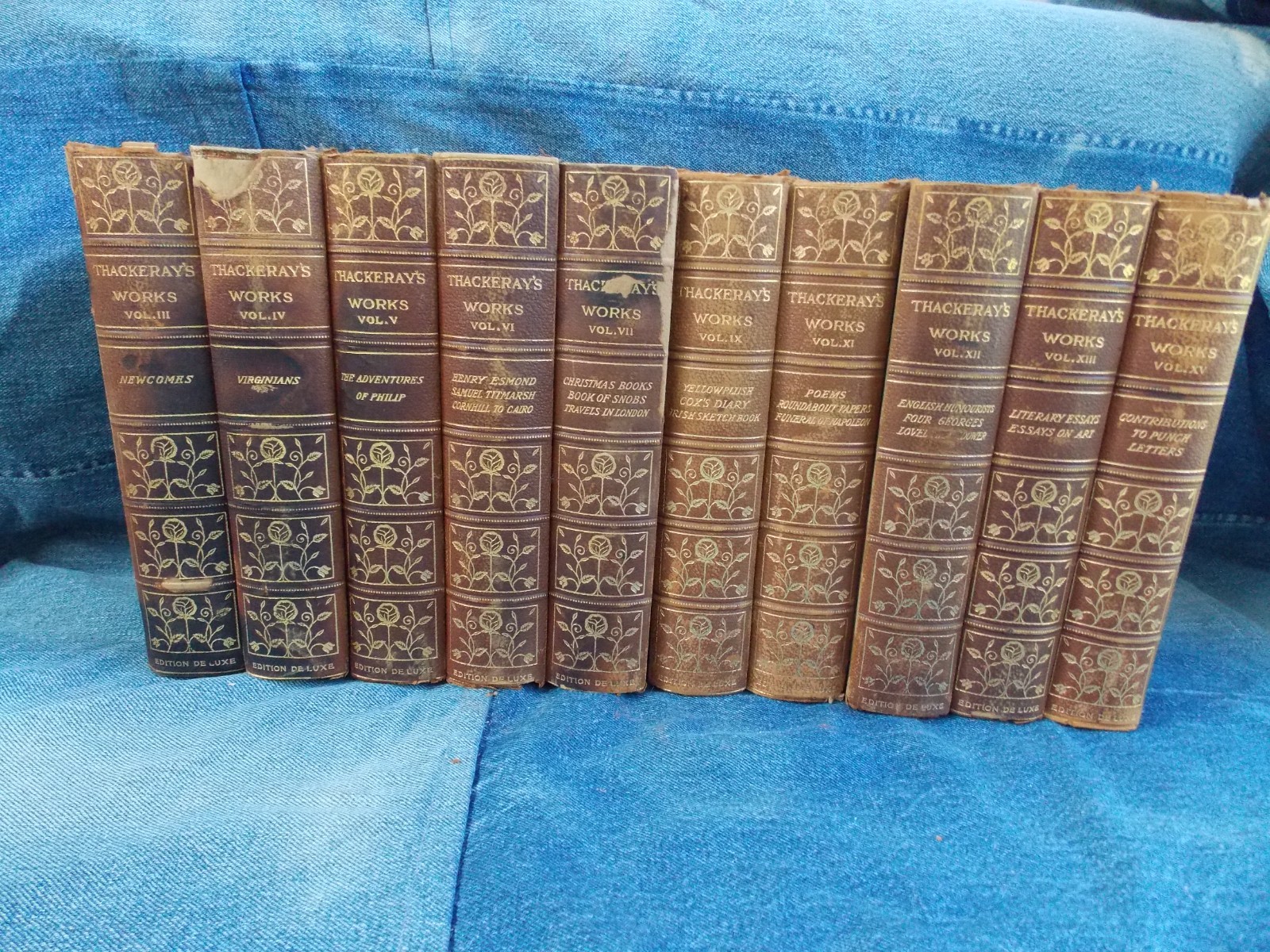EDITION DE LUXE THE WORKS OF William Thackeray Limited to 1000, 11 VOLUMES