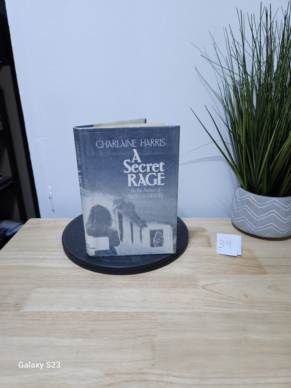 Charlaine Harris – A Secret Rage 1984 First Edition NON BCE Hardcover FLAWED