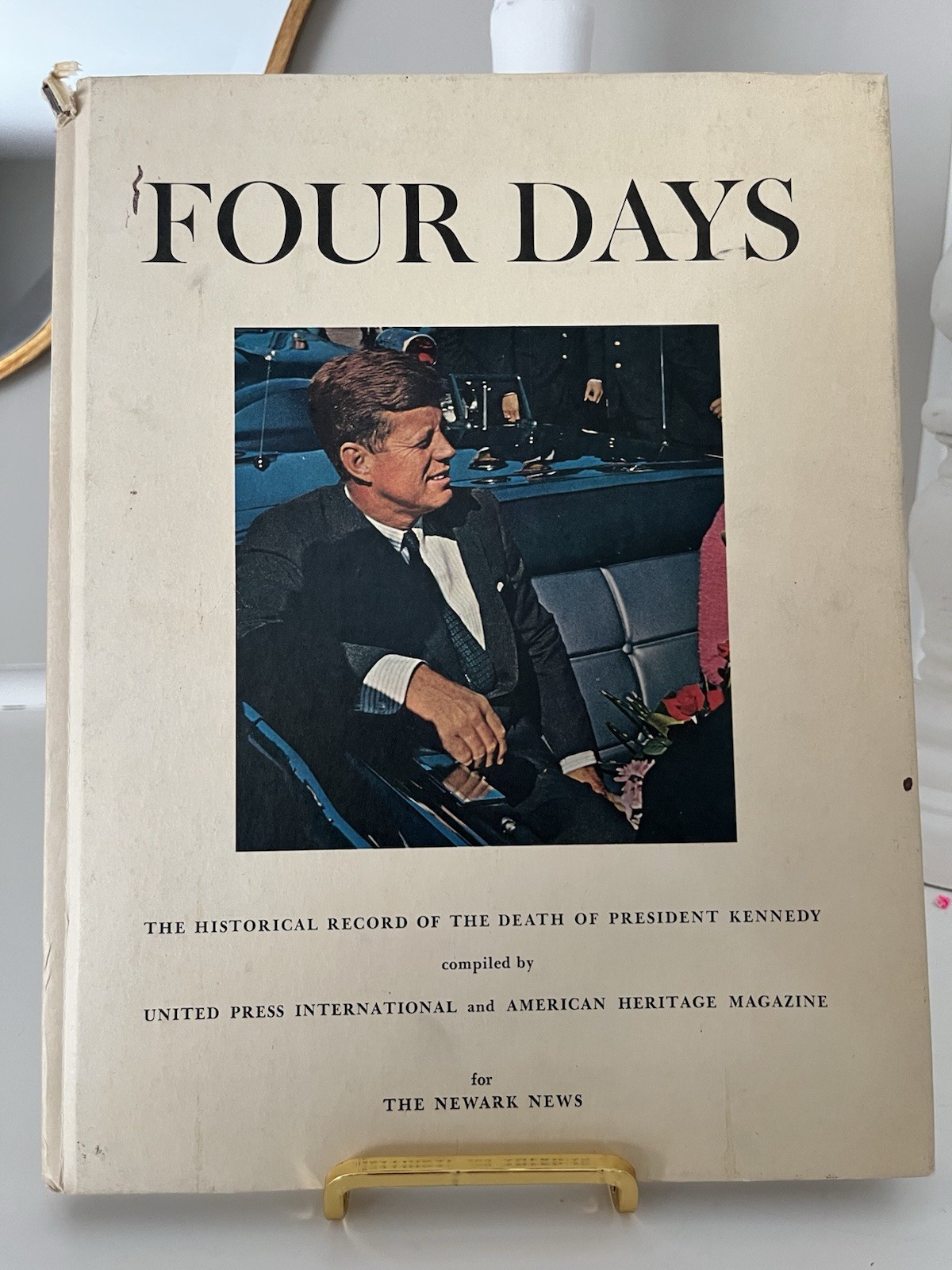 JFK Assassination FOUR DAYS Book 1964 W/Memorial Stamp & Illustrations