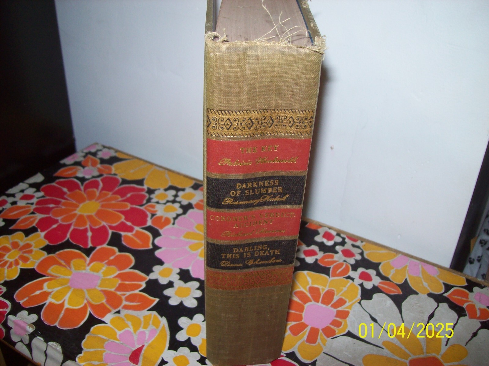 1945 HC UNICORN MYSTERY BOOK THE KEY DARKNESS CORONER’S DARLING 4 STORIES IN 1