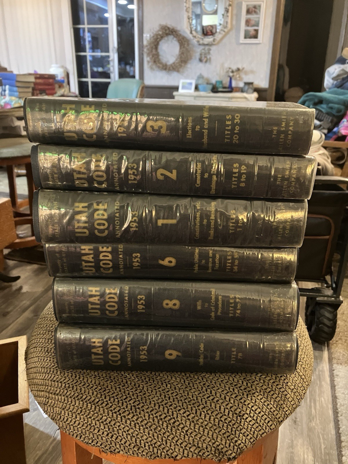 7 Pc Utah Code Annotated 1953 Volume 1-4 & 6,8,9 Old Law books W/ Supplements