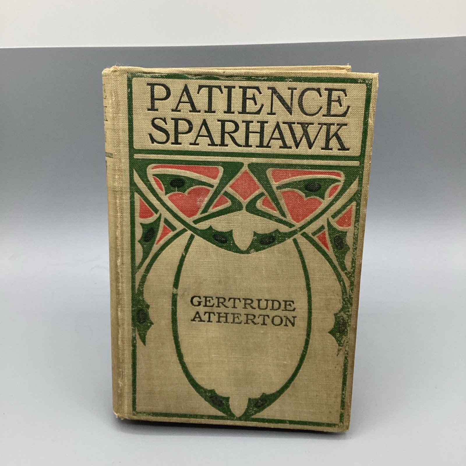 Decorative Art Nouveau Book „Patience Sparhawk“ by Gertrude Atherton 1909