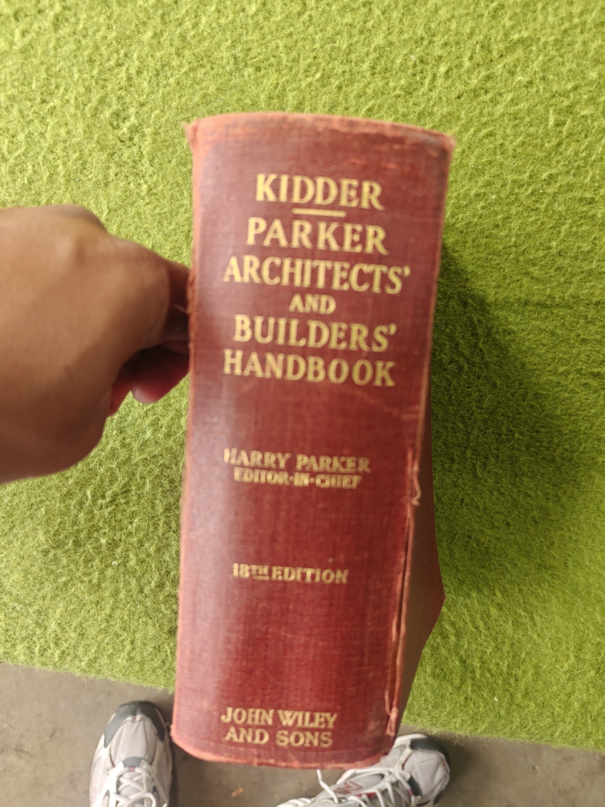 KIDDER-PARKER ARCHITECT AND BUILDER HANDBOOK 18TH EDITION 1968