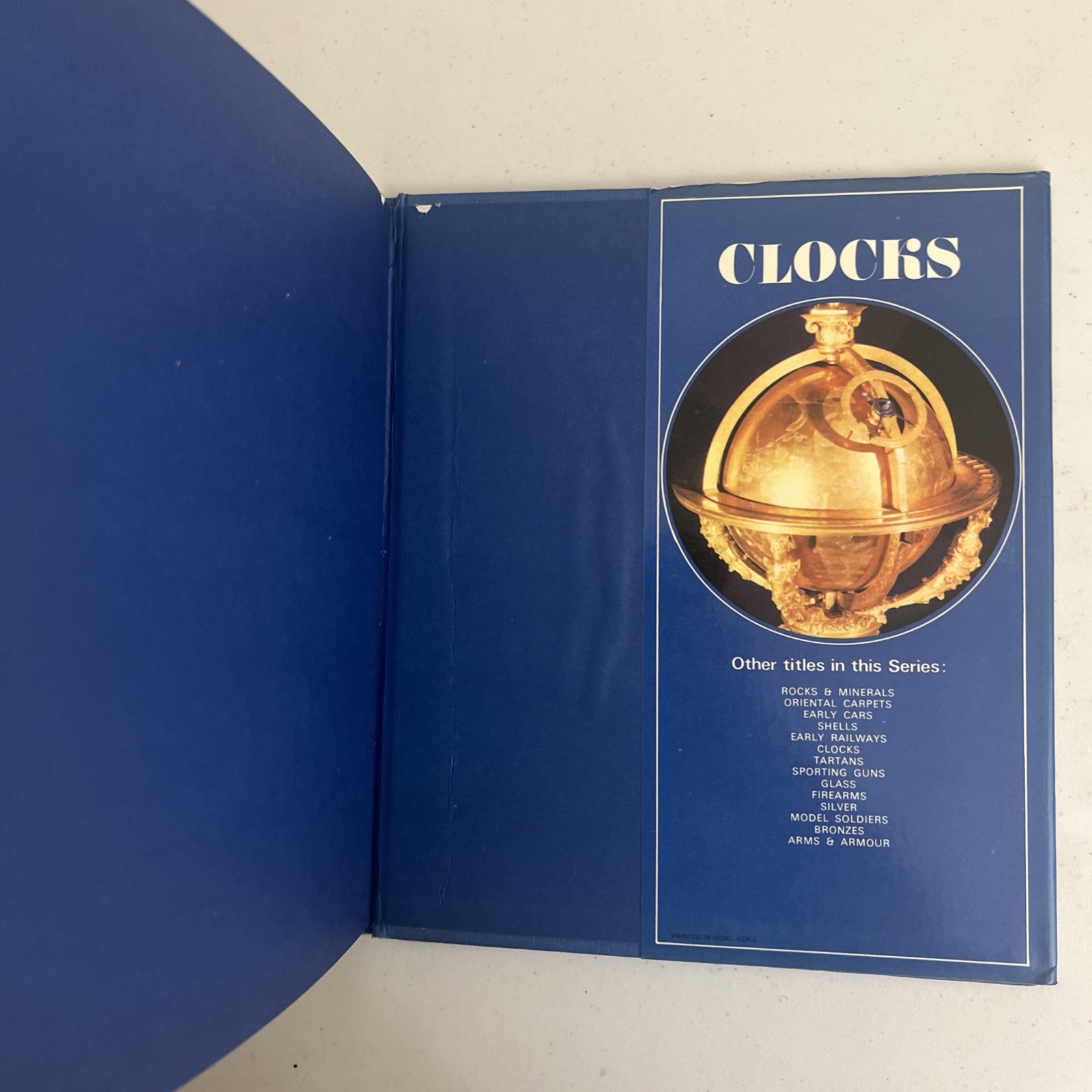 CLOCKS Simon Fleet 136 illustrations 96 pages BEAUTIFUL OLD CLOCKS color & b/w