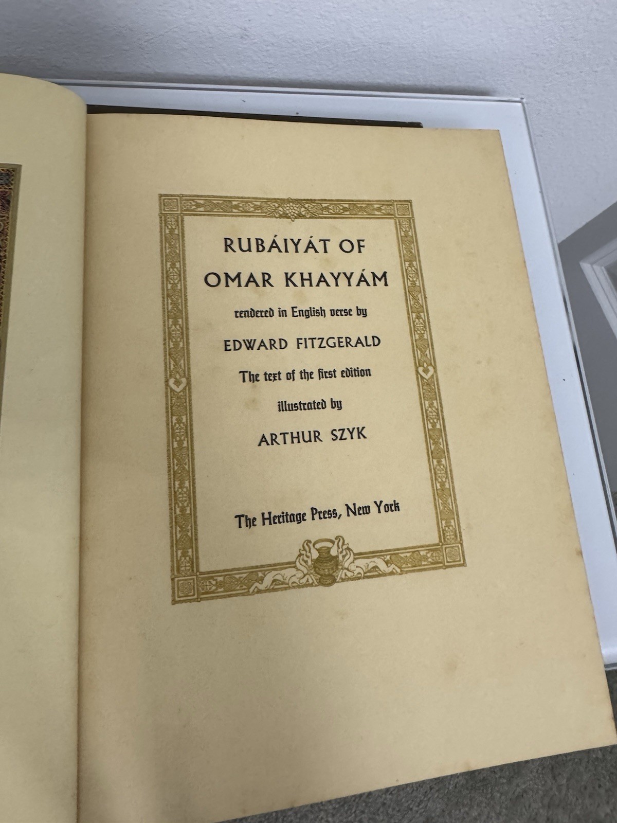 Rubáiyát of Omar Khayyám 1946 Heritage Press Arthur Szyk Illus Slipcase+sandglas