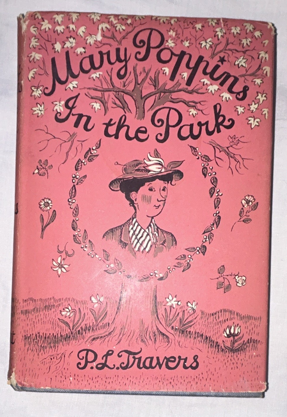 Mary Poppins Comes Back 1935 1st American Edition Reynal Hitchcock Hardcover