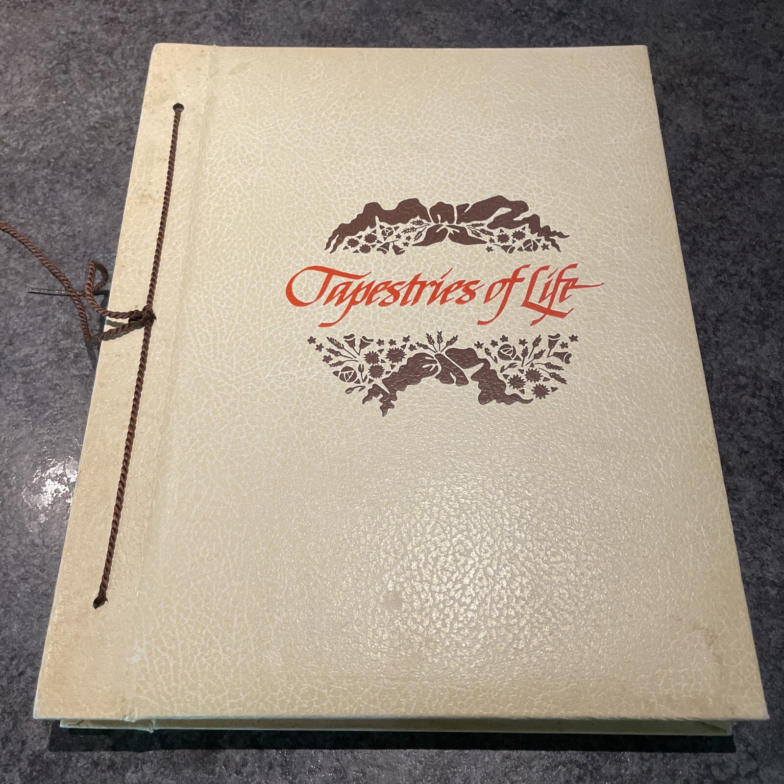Tapestries of Life Book of Poetry by Phyllis Hobe 1974, Illustrated HC In Box