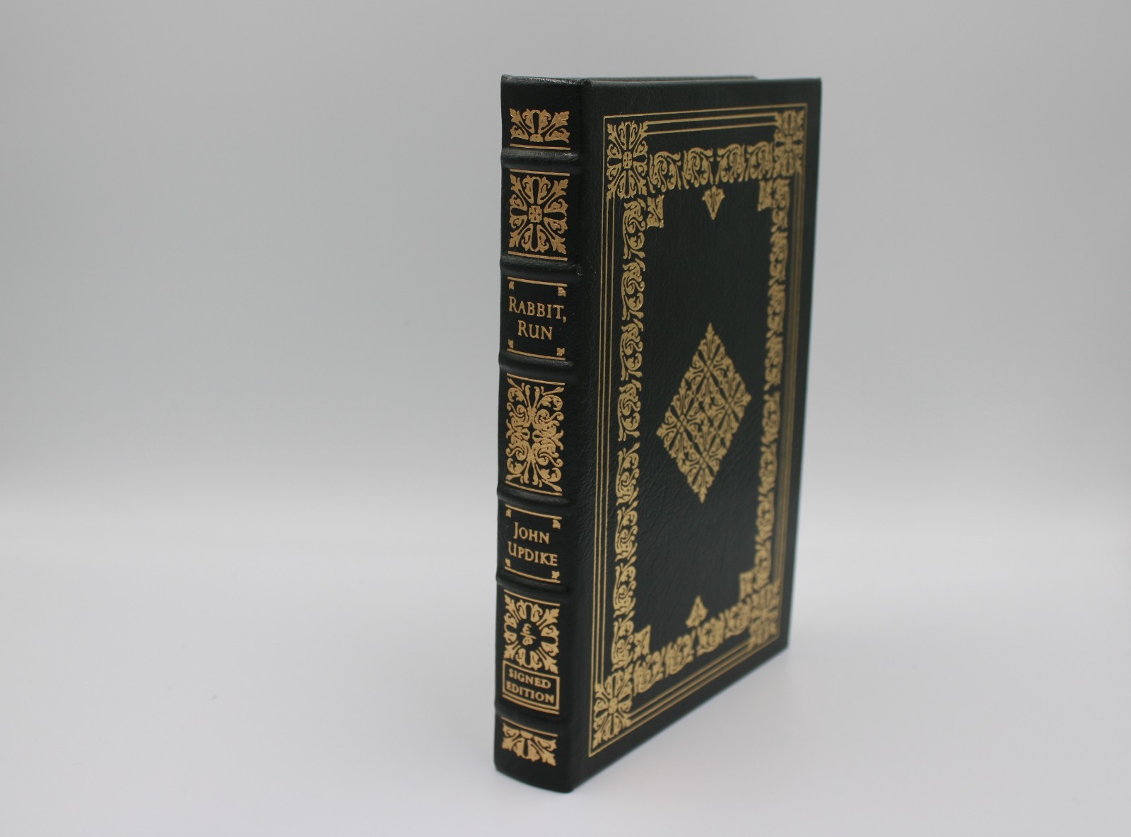 Easton Press „Rabbit, Run“ SIGNED edition. John Updike. Leather Bound.