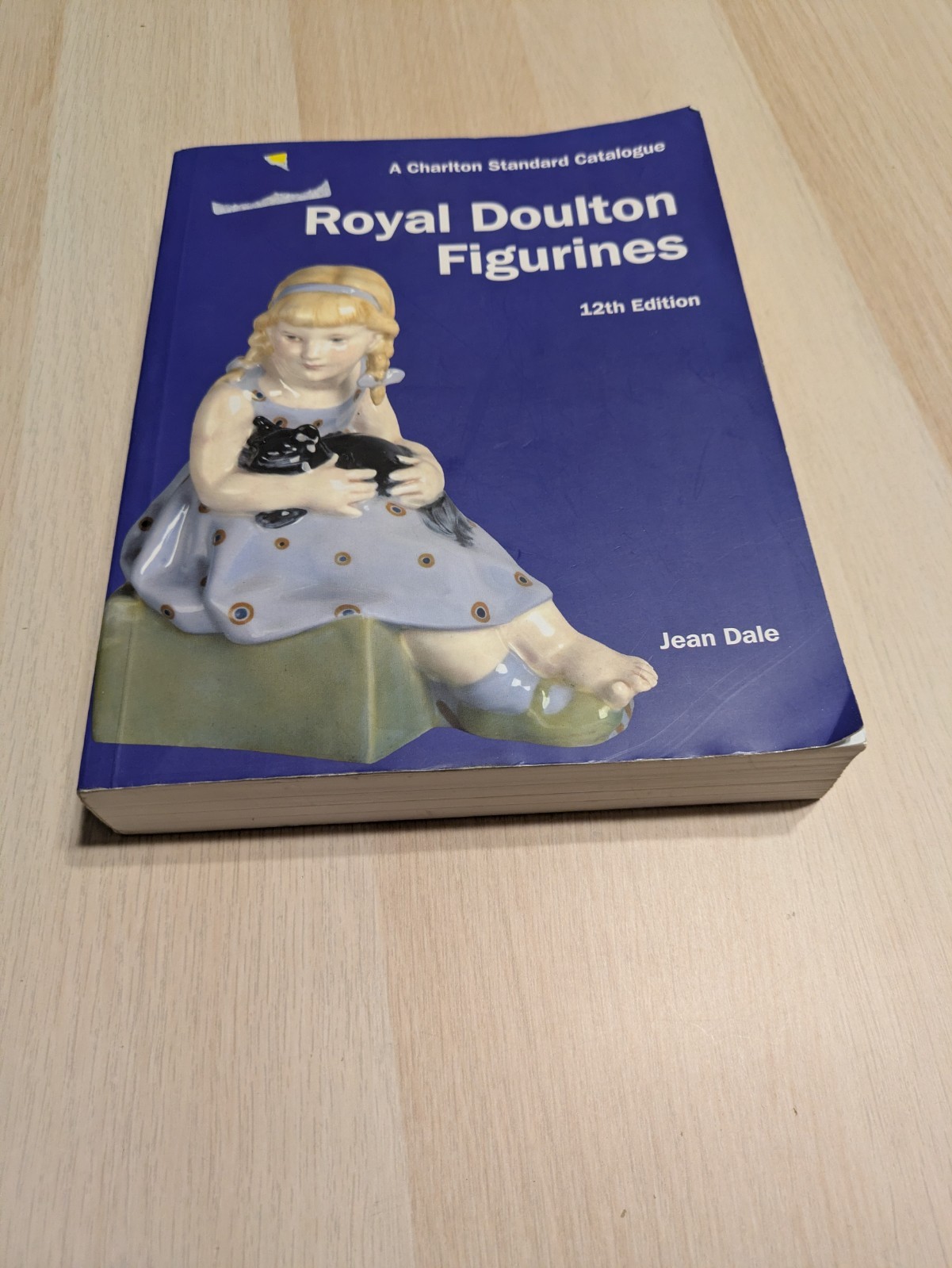 Royal Doulton Figurines: A Charlton Standard Catalogue