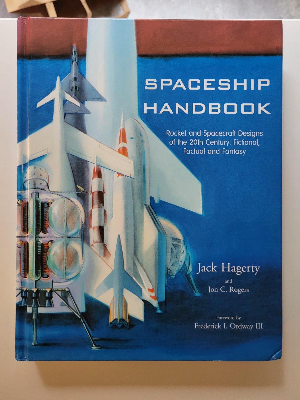 Spaceship Handbook: Rocket and Spacecraft Designs of the 20th Century: Fictional