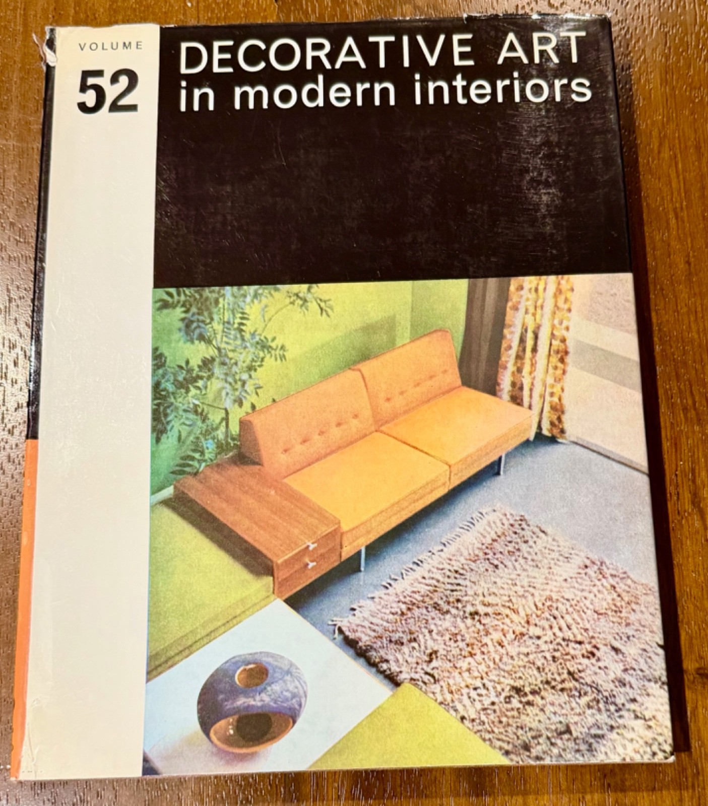 Decorative Art In Modern Interiors: 1962/63 Mid Century Modernism Book