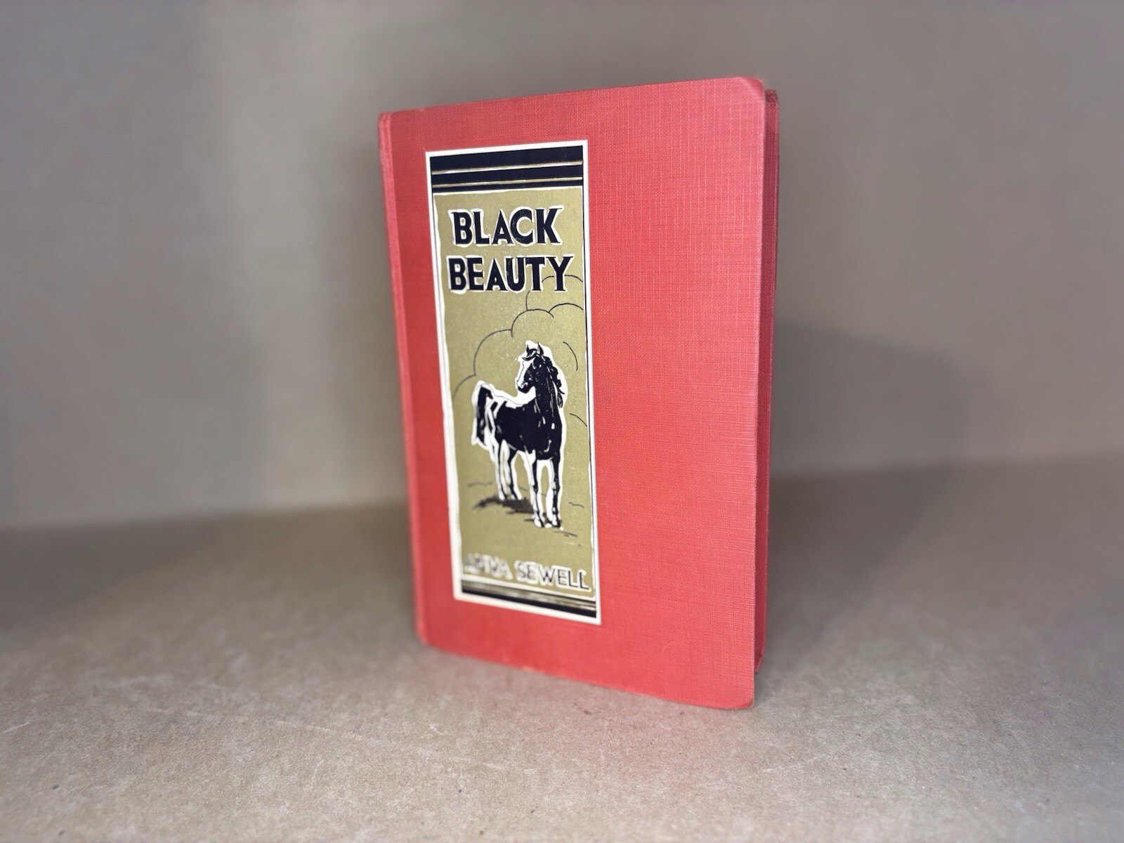 Vintage Hardcover Black Beauty by Anna Sewell | 8.5x6in
