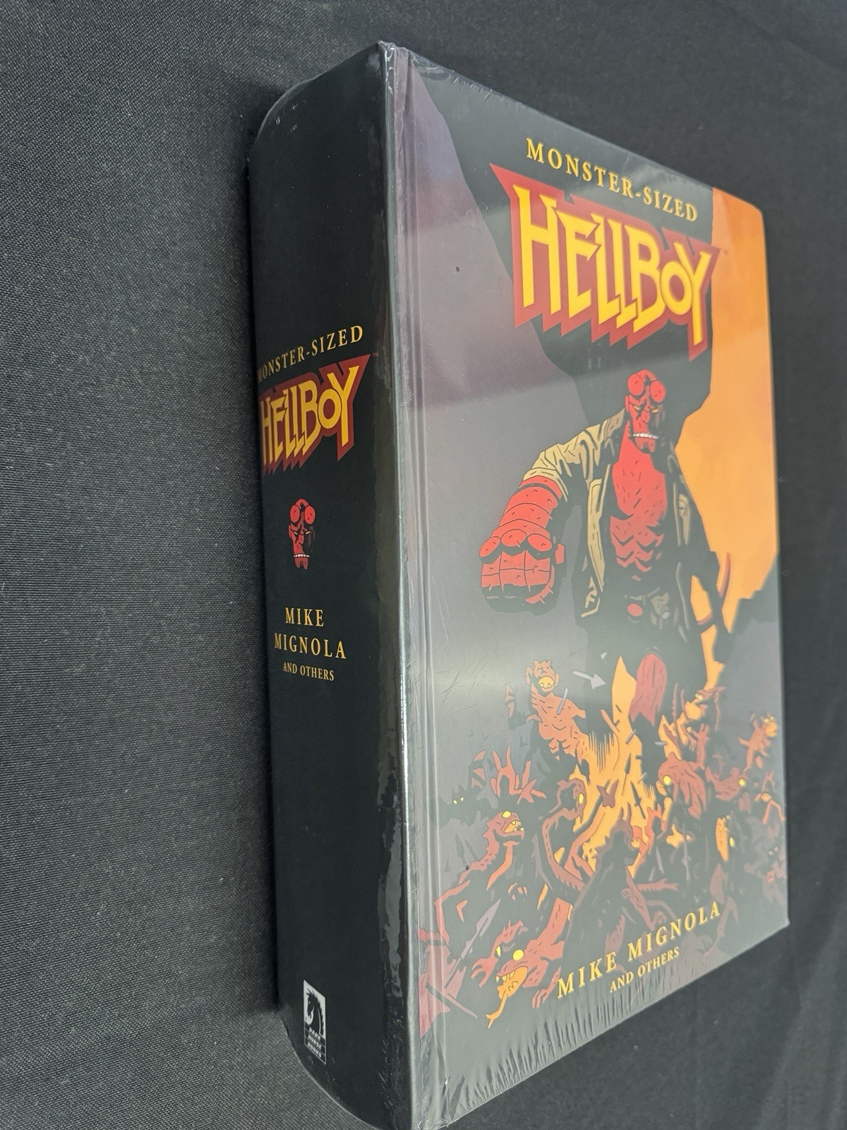 Monster-Sized Hellboy (Dark Horse Comics 2023)