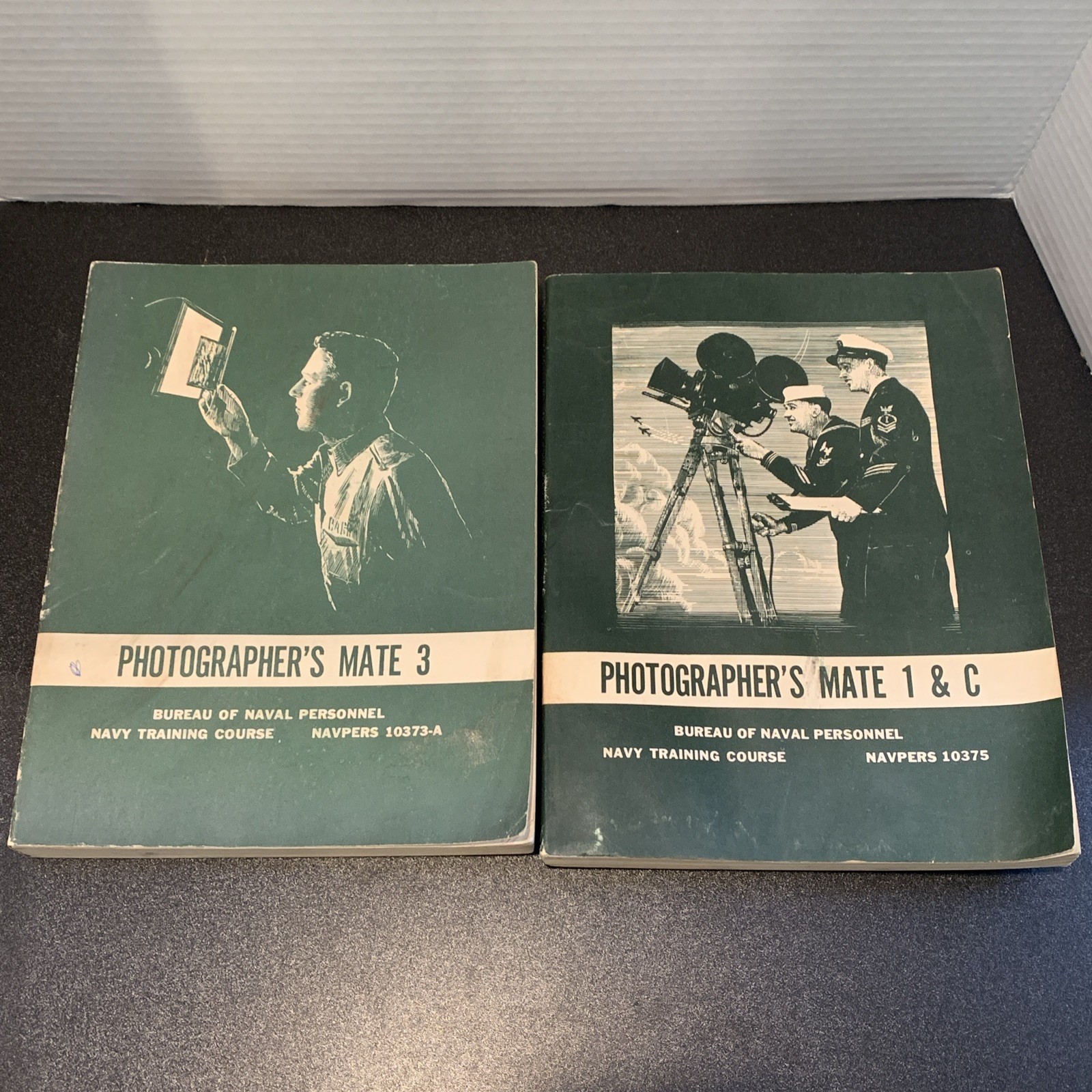 Lot Of 2 US Navy Training Course Photographer’s Mate 1 & C Photographer’s Mate 3