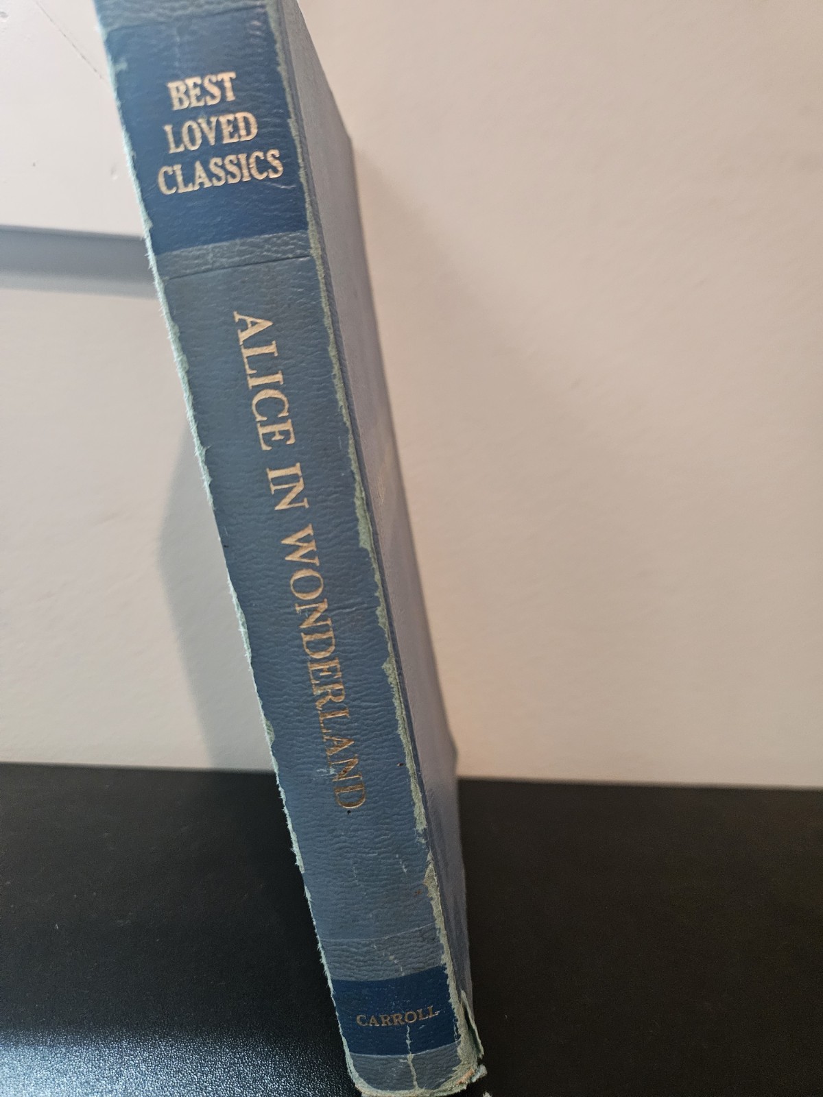 Best Loved Classics Alice in Wonderland Through the Looking Glass L Carroll HC