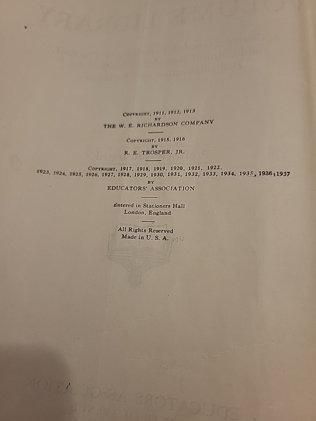 Vintage „The Volume Library“ Published By Educators Association