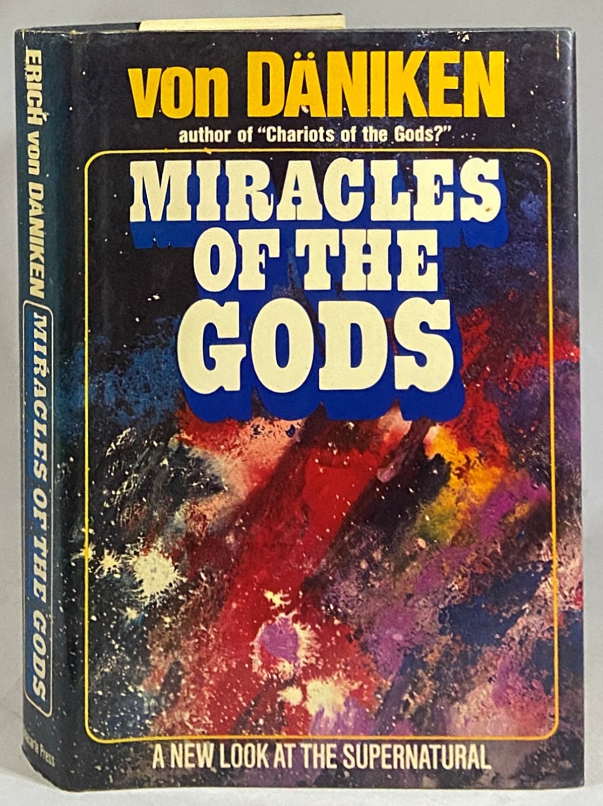 1975 MIRACLES OF THE GODS Vintage ERICK VON DANIKEN Occult / New Age 1ST EDITION