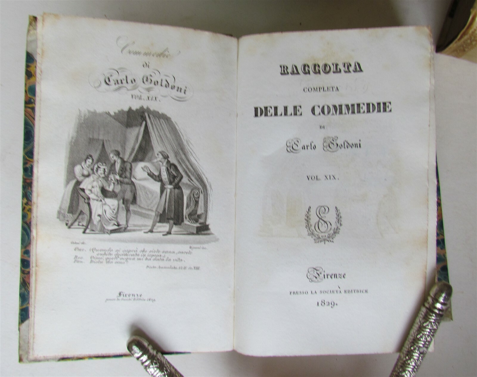 1827-31 15 volumes ITALIAN THEATRE PLAYS antique decorative VELLUM SPINES