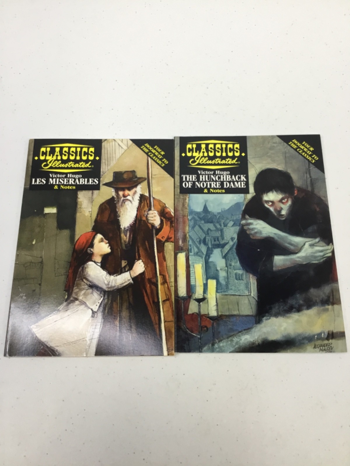 Classics Illustrated set of 2, Young Adult Literature Like new, Victor Hugo