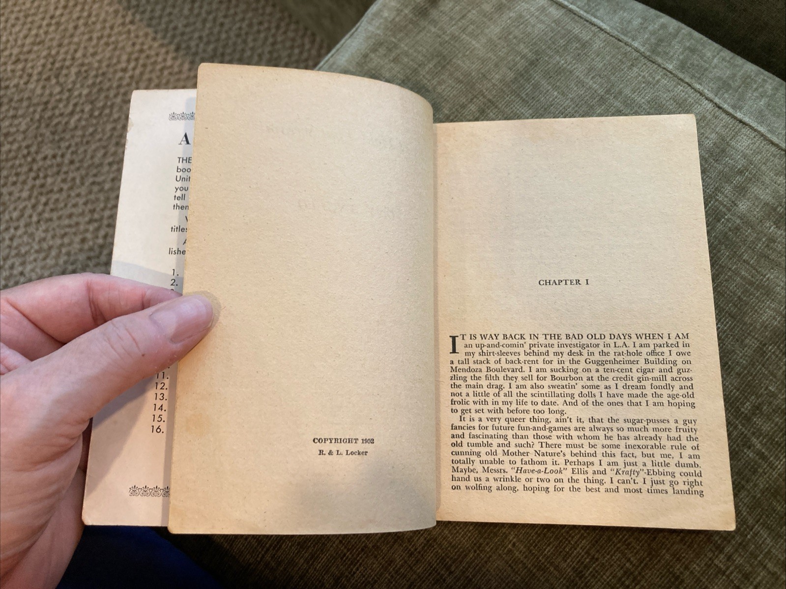 Sleaze gga digest Vintage Pb, Honey Hold by Angelo, Leisure Lib17 1952, c-Heade