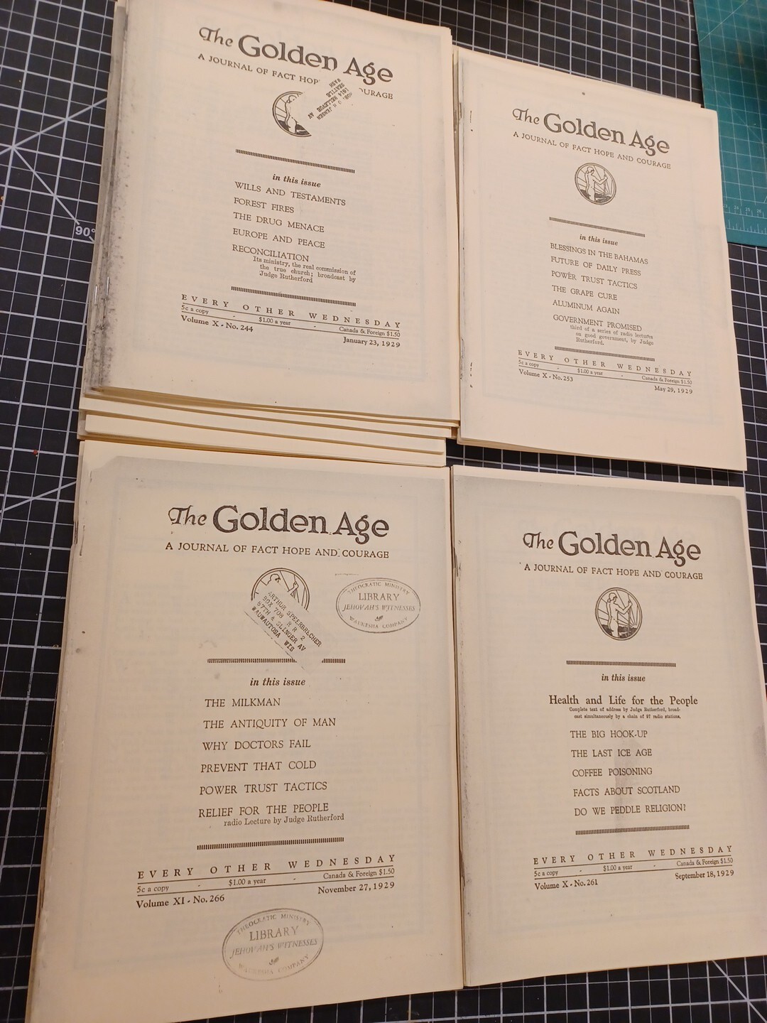 19 Issues of 1929 GOLDEN AGE NICE! Repros Stapled Magazines Watchtower