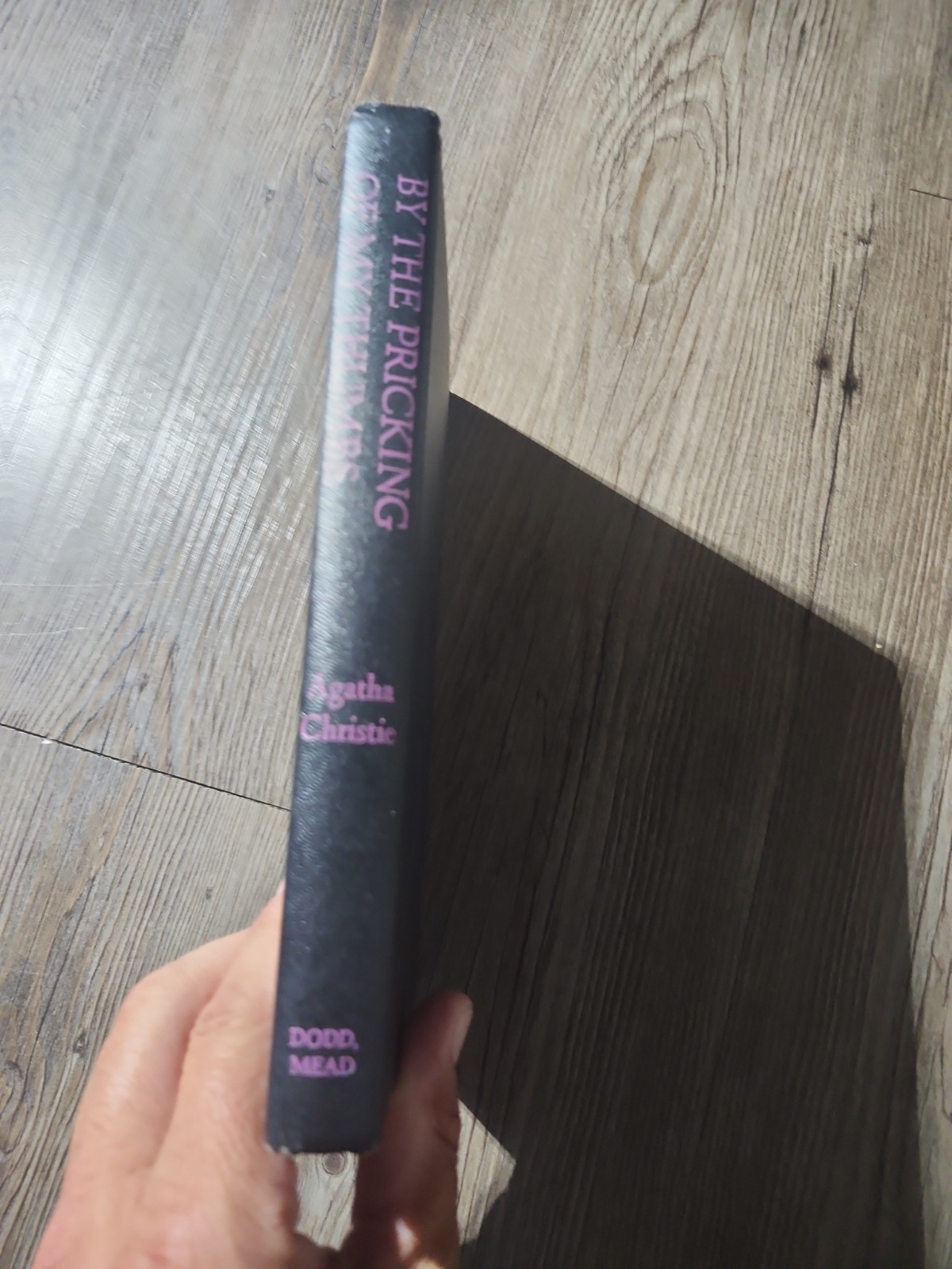 By the Pricking of my Thumbs Agatha Christie Hardback 1968 creepy decor