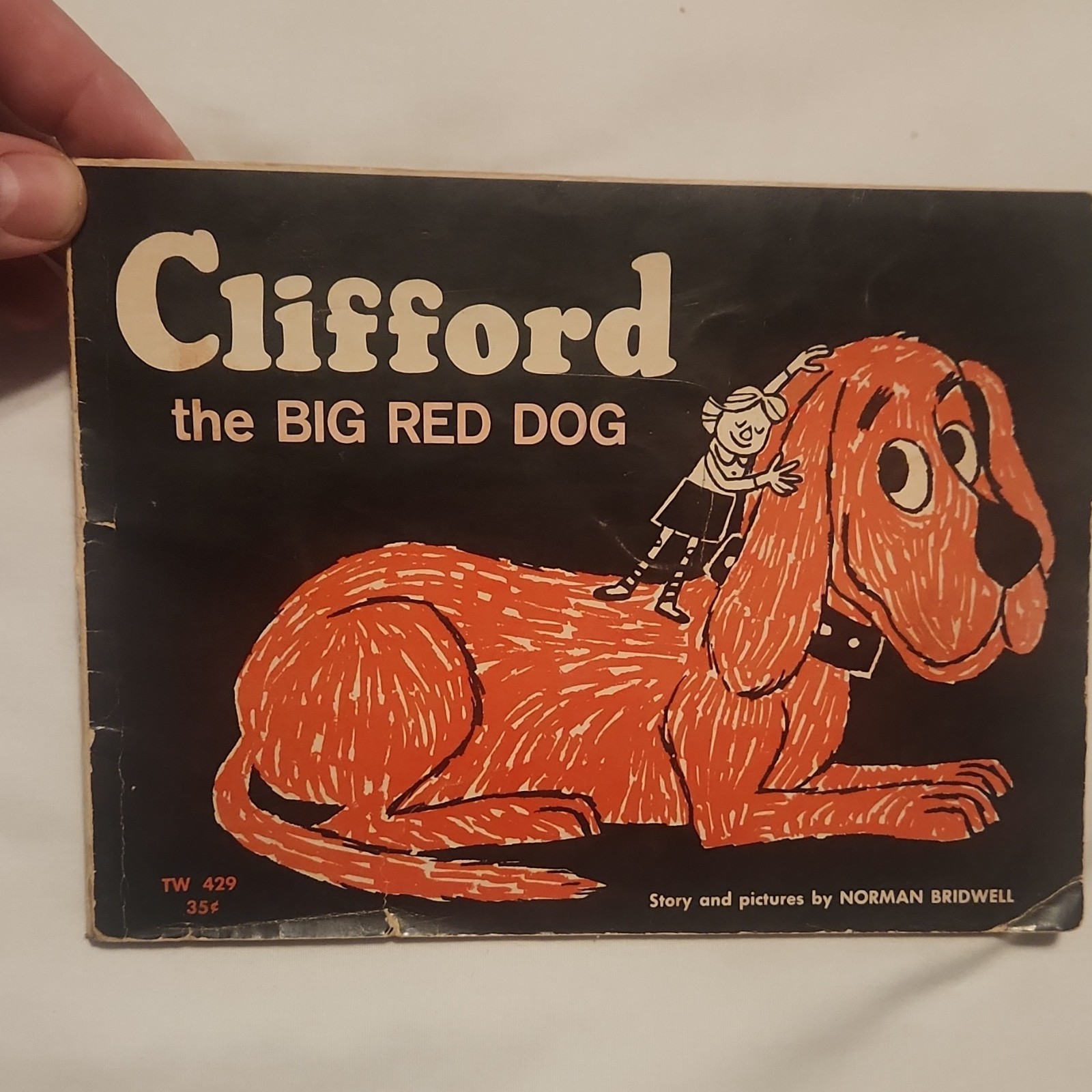 Norman Bridwell Clifford the Big Red Dog Softcover 1963 Scholastic 1st Ed