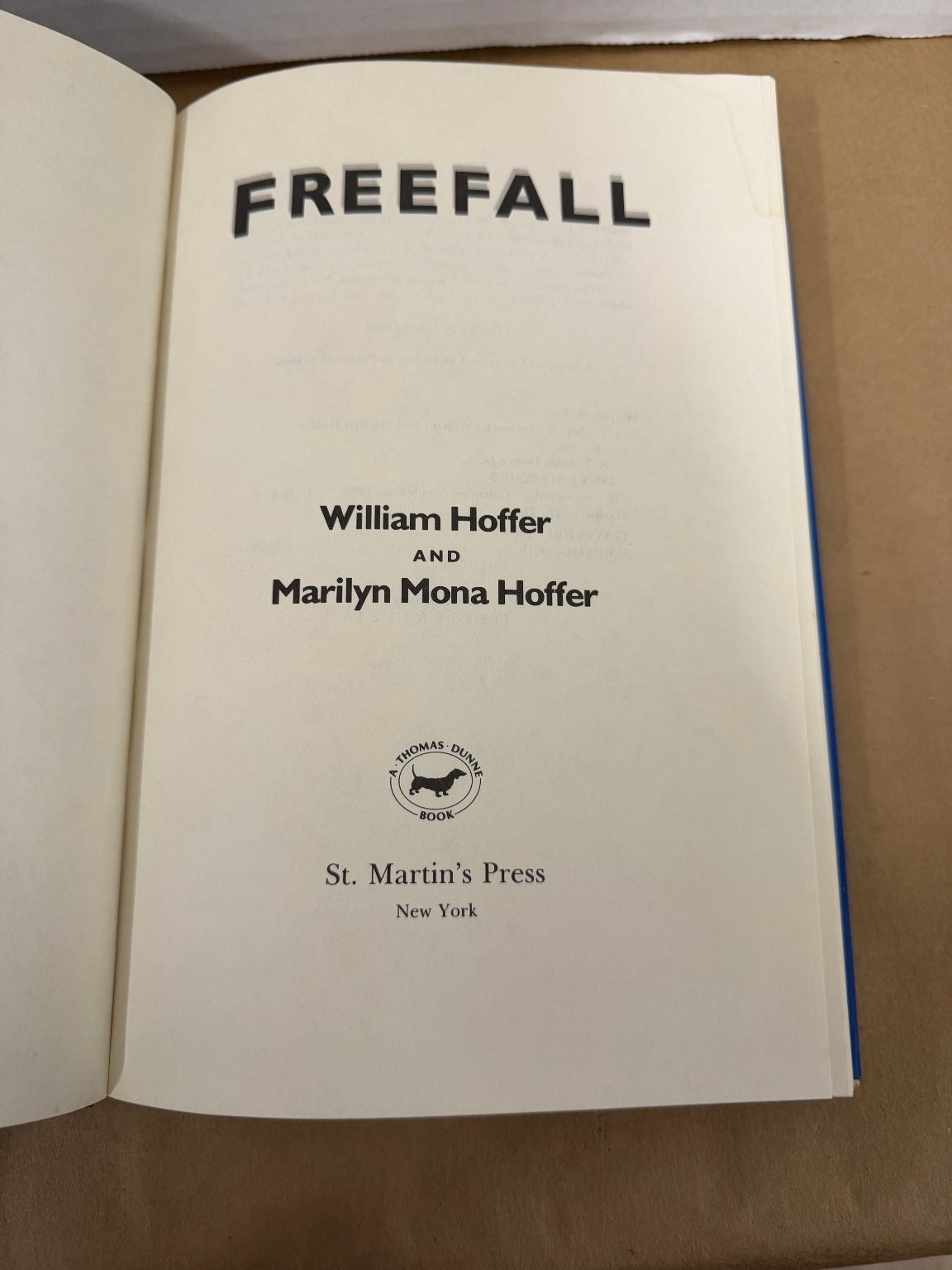 FREEFALL William & Marilyn Hoffer 1988 True Story Aviation Survival