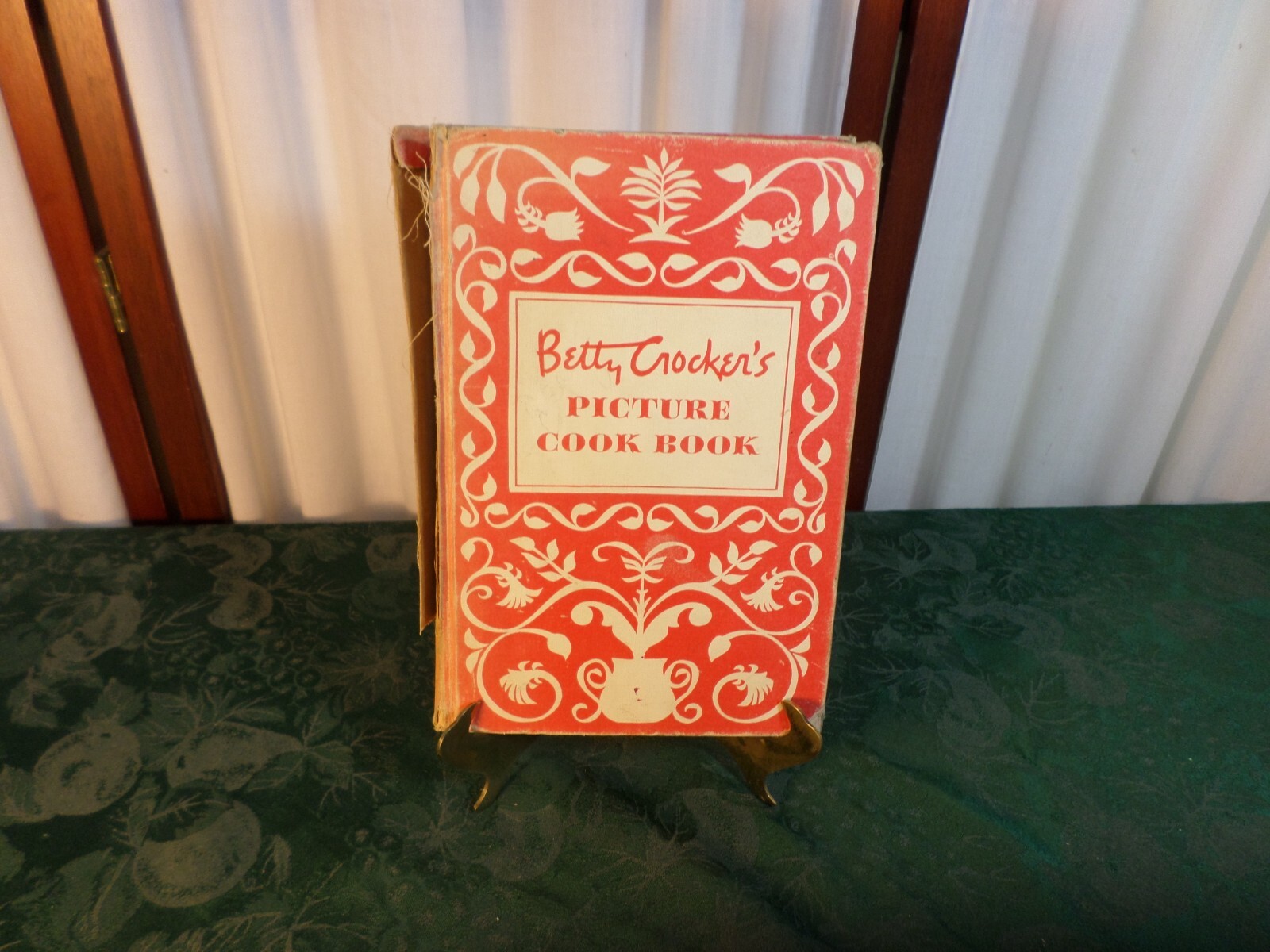 1950 Hardcover Book-Betty Crocker’s Picture Cook Book-General Mills