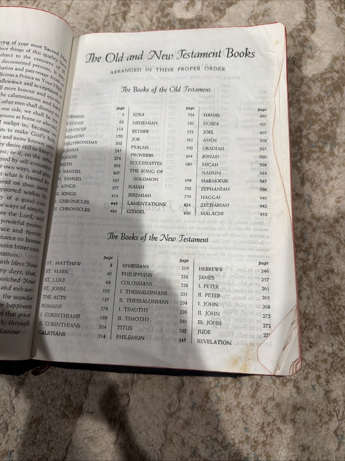 Holy Bible Self-Pronouncing Edition Leather Black – World Publishing Company