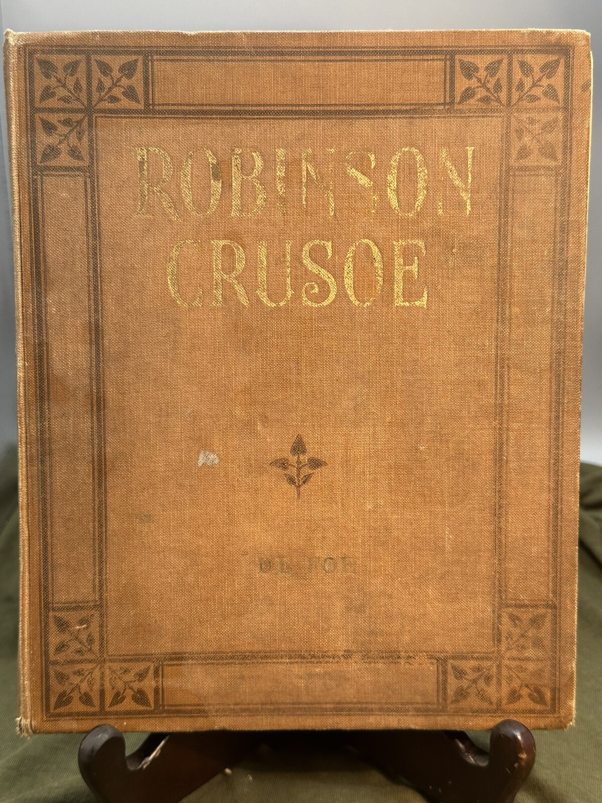 The Story of Robinson Crusoe – In Words of One Syllable – Mary Godolphin.